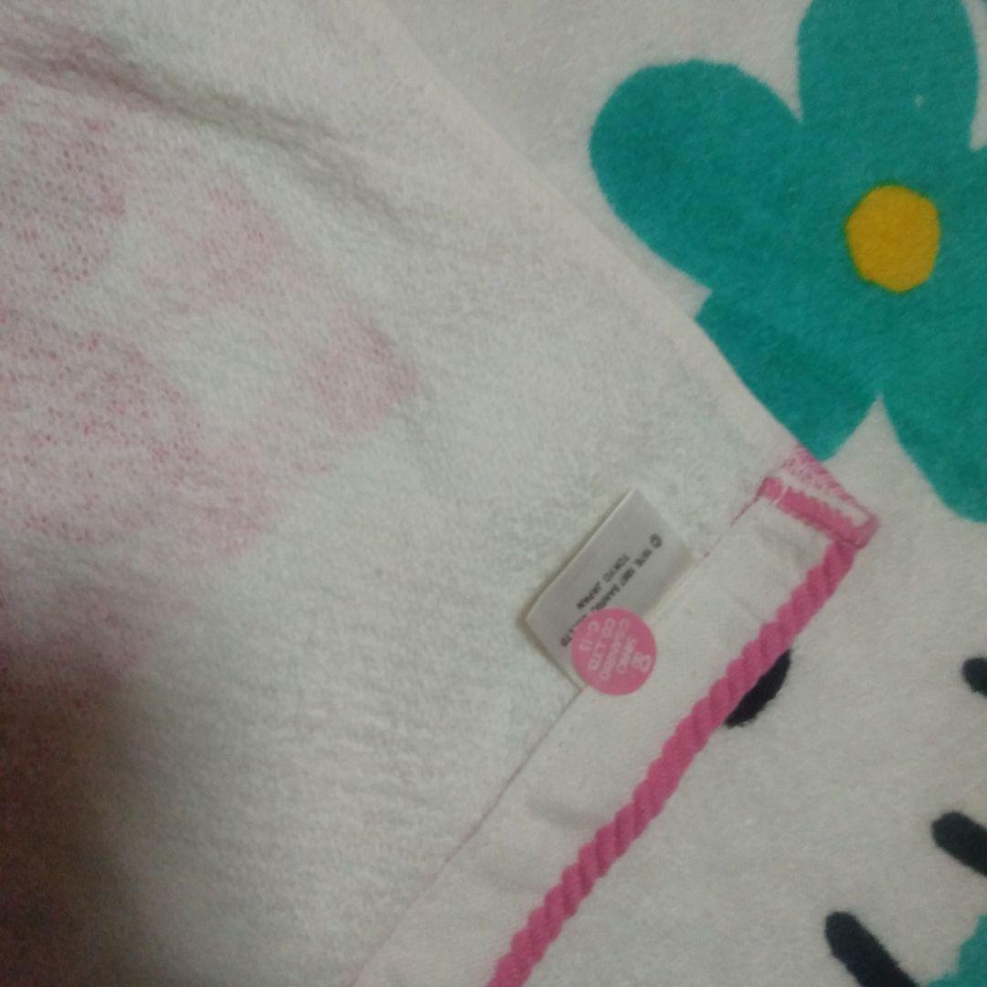 サンリオ ハローキティ カオハナ 千鳥柄キティ バスタオル 未使用