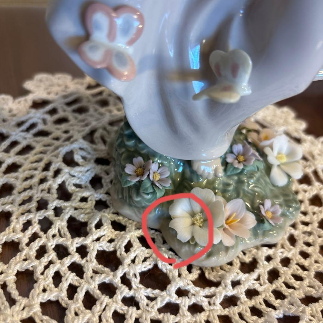 リヤドロ/lladro　蝶の妖精（専用箱あり）