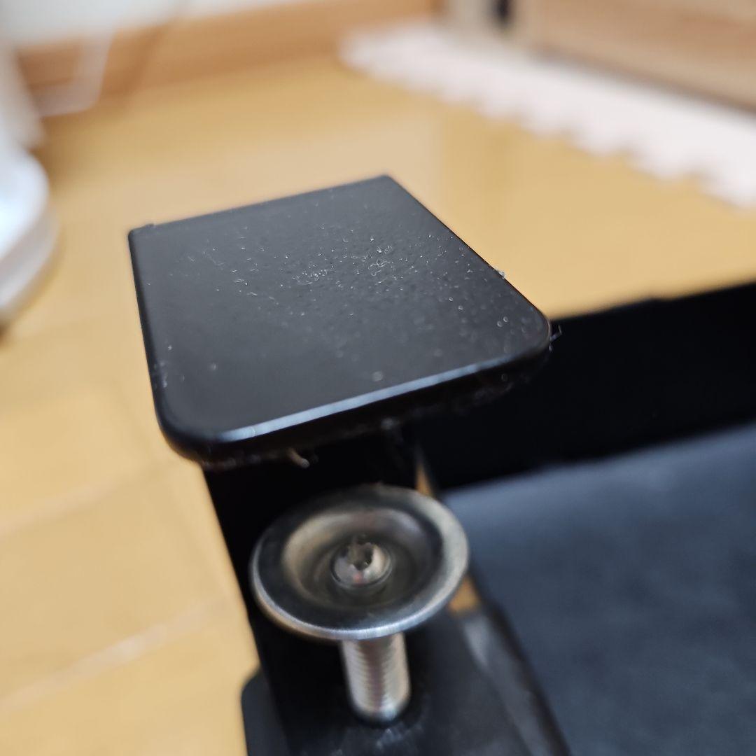 テーブル下収納　デスク下ラック 360度回転