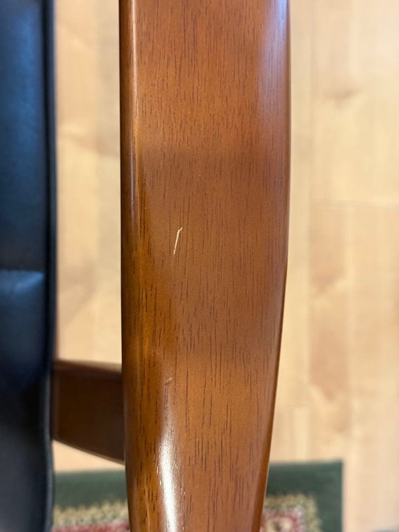 カリモク60 Kチェア