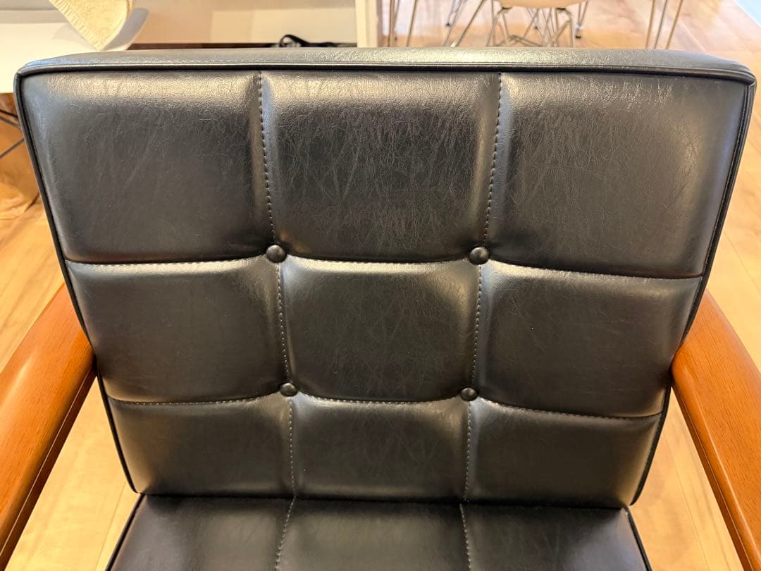 カリモク60 Kチェア