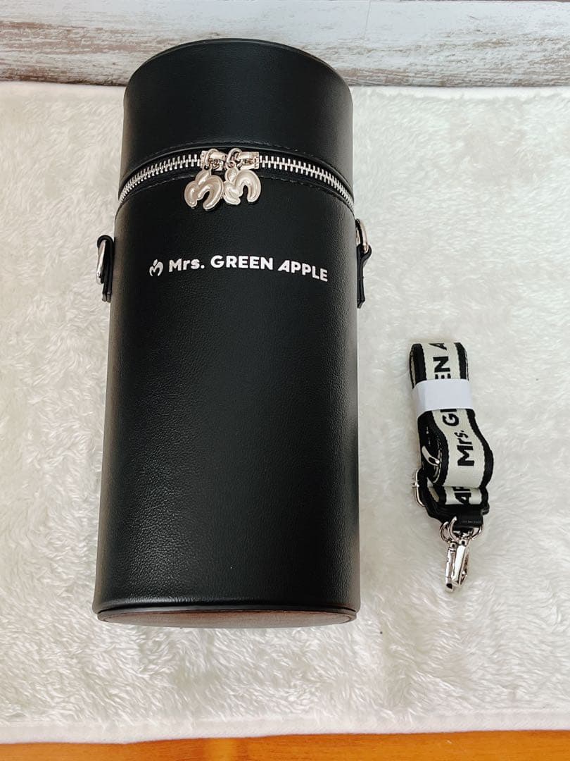 新品未使用 Mrs. GREEN APPLE ペンライトケース ストラップ付き - メルカリ
