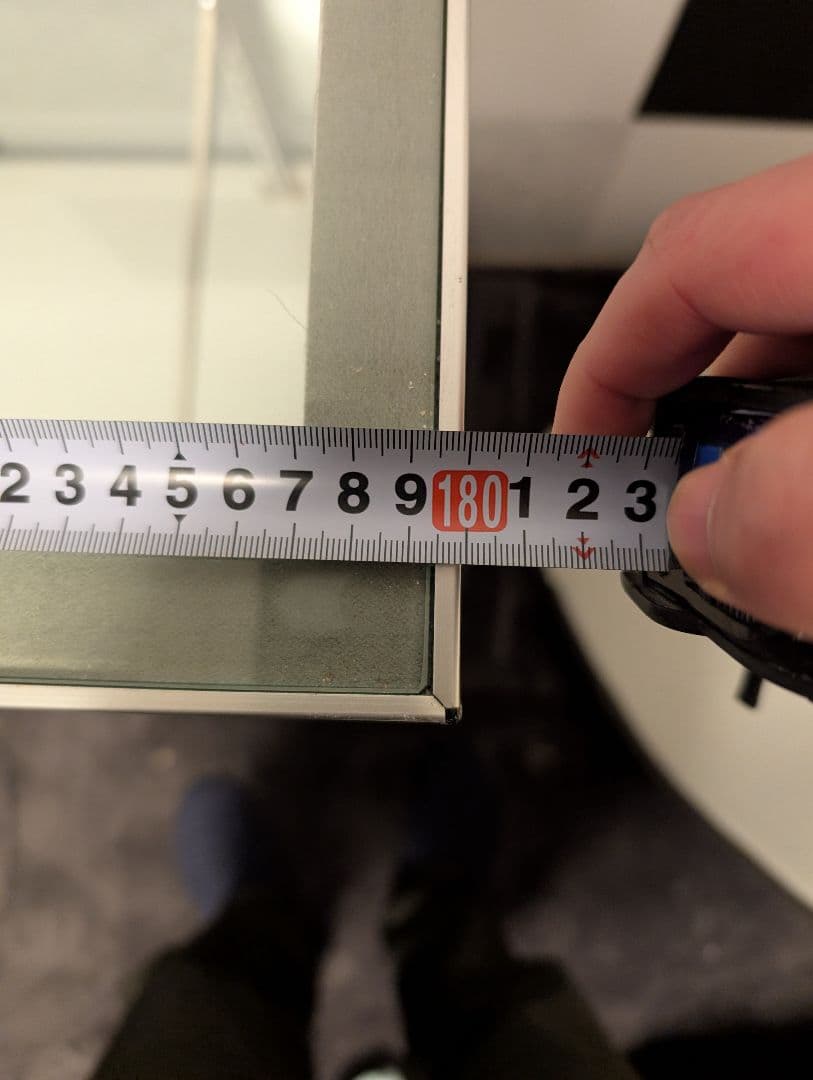 ガラスショーケース