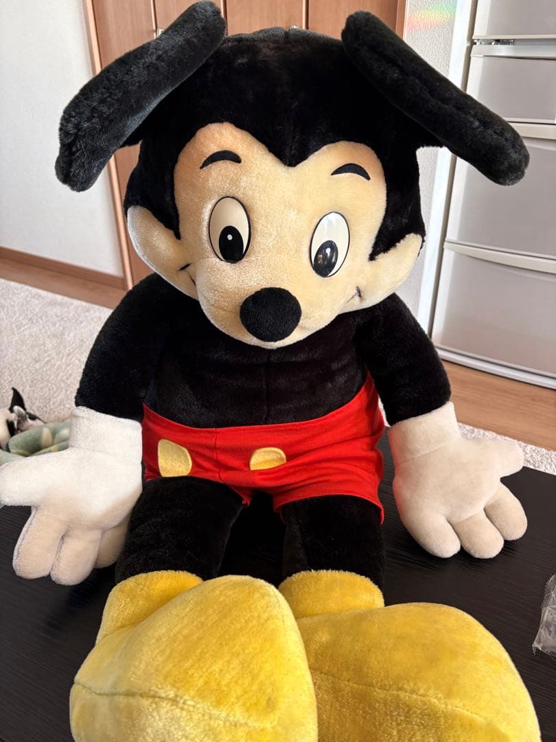 ミッキーマウス 大きいぬいぐるみ