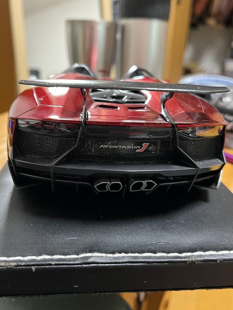 ランボルギーニ アヴェンタドール J 1/18 コレクションモデルMR 訳あり