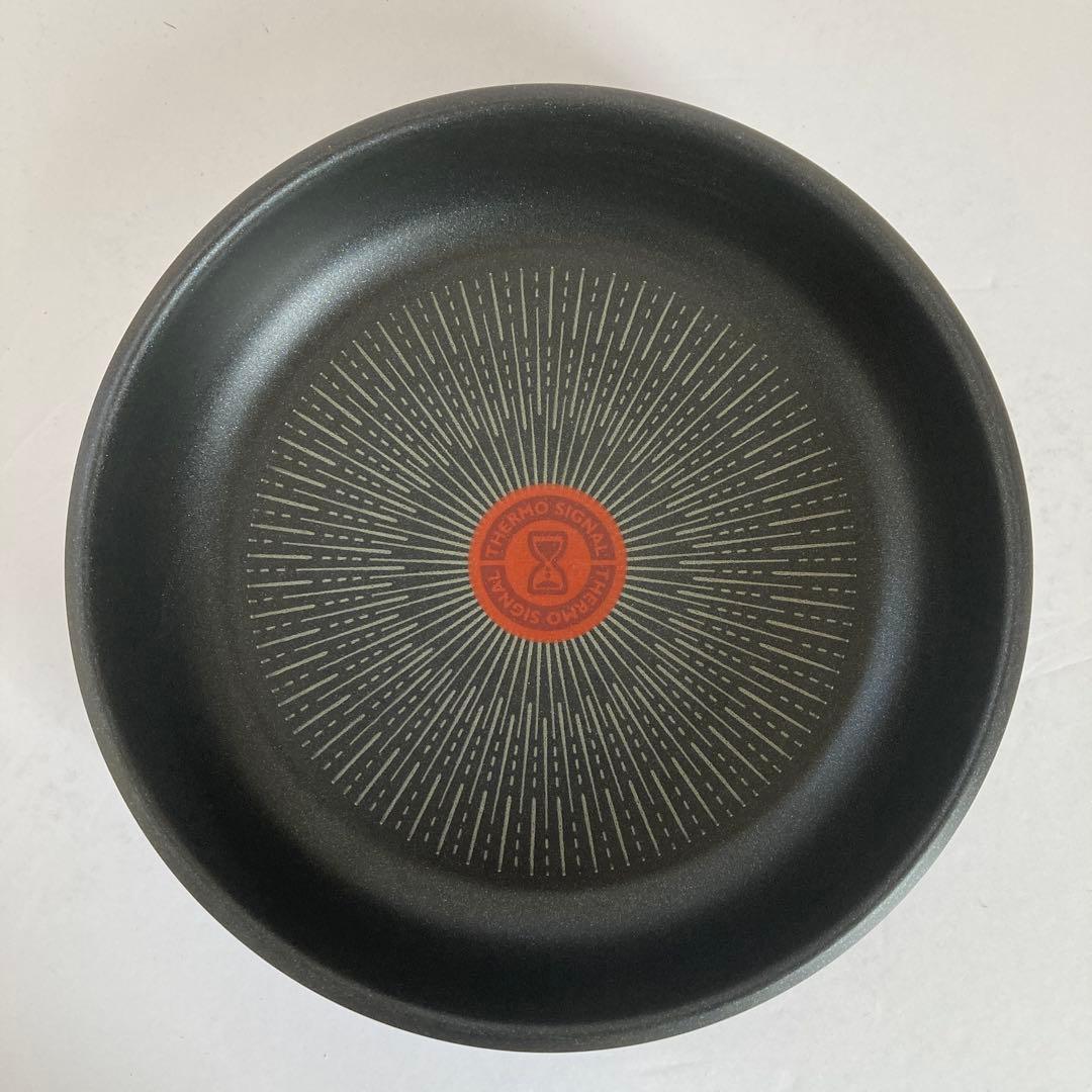 ティファール ステンレス アンリミテッド フライパン 22cm - メルカリ