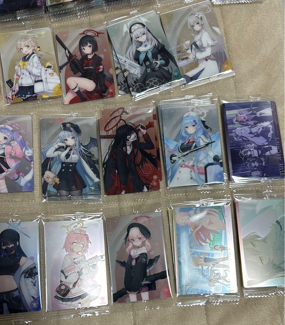 ブルーアーカイブ ブルアカ ウエハース カード バラ売り⭕️ - メルカリ