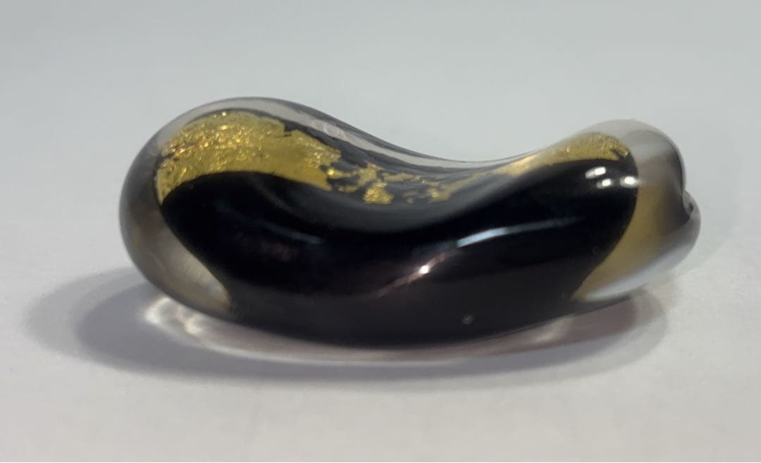 超美形　黒と金　上野良樹作金箔硝子箸置5個セット