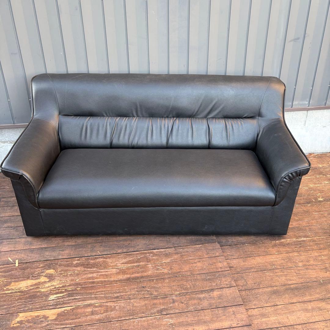 北欧レトロ フェイクレザーソファー 三人掛けソファー ラグジュアリー ビンテージ