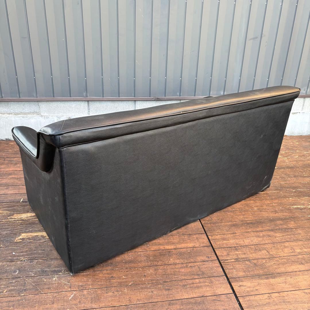 北欧レトロ フェイクレザーソファー 三人掛けソファー ラグジュアリー ビンテージ