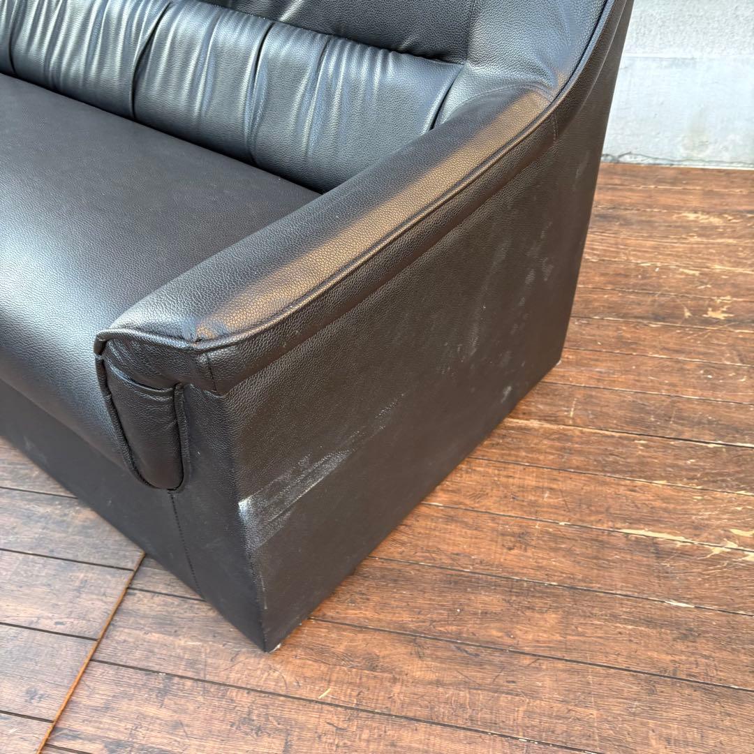 北欧レトロ フェイクレザーソファー 三人掛けソファー ラグジュアリー ビンテージ