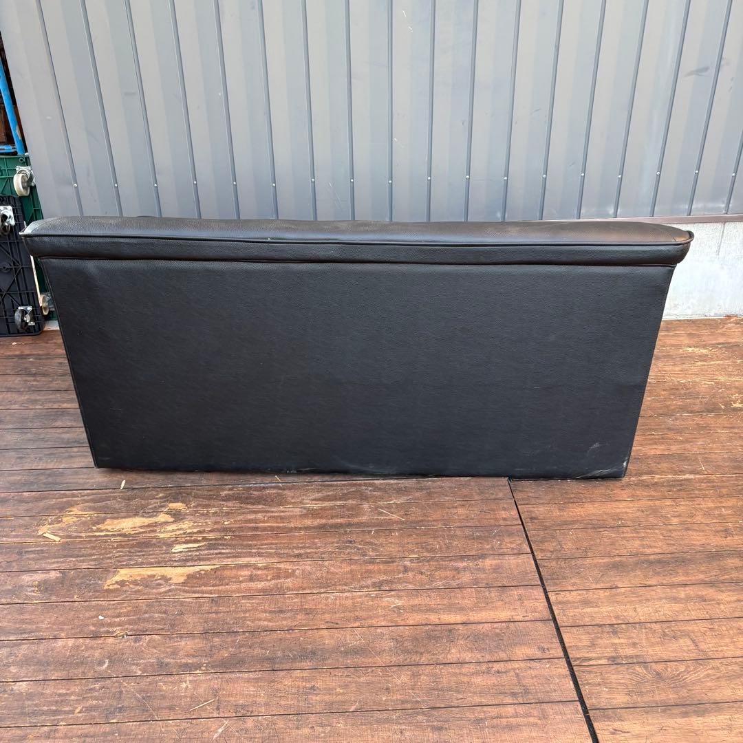 北欧レトロ フェイクレザーソファー 三人掛けソファー ラグジュアリー ビンテージ