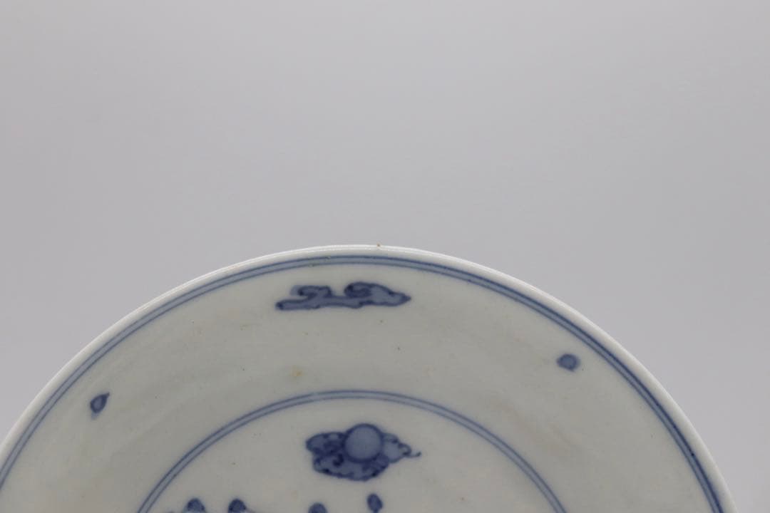 染付 仙人鹿紋皿 ペア 大明成化年製銘 送料込み0622 - メルカリ