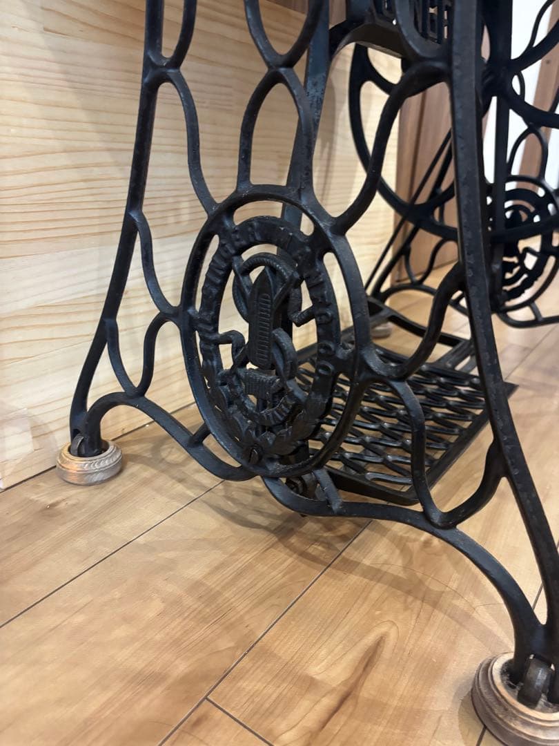 工業用singer網脚テーブル　引き出し付き