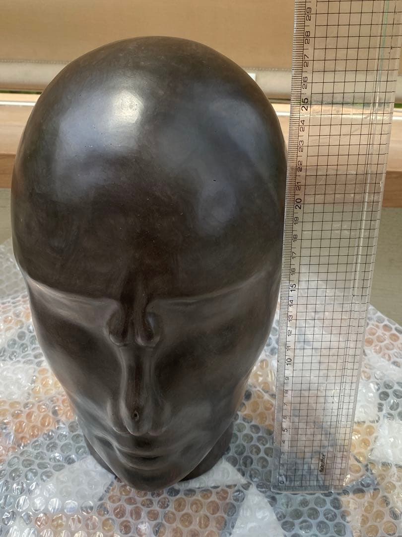 佐藤公平 陶器製 人形の頭部彫刻 黑陶 置物 陶芸 共箱