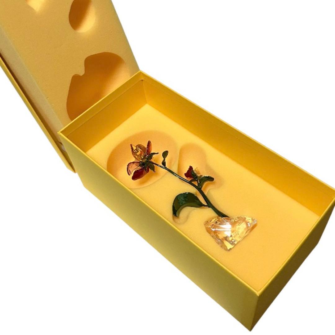 新作新品 SWAROVSKI スワロフスキー Idyllia花 L 置物 お花