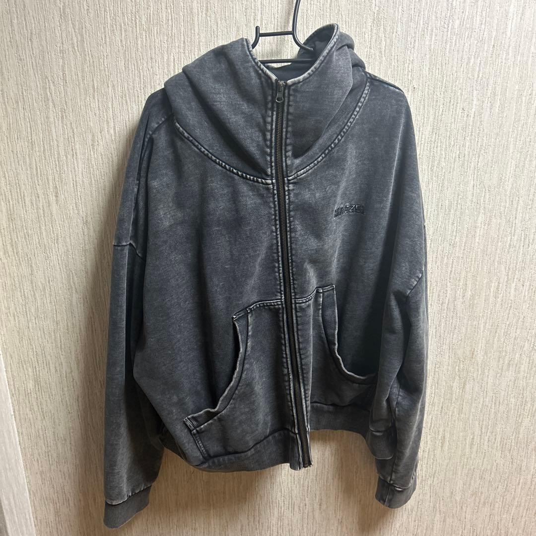 MAZZEL ジップアップパーカー Mサイズ - メルカリ