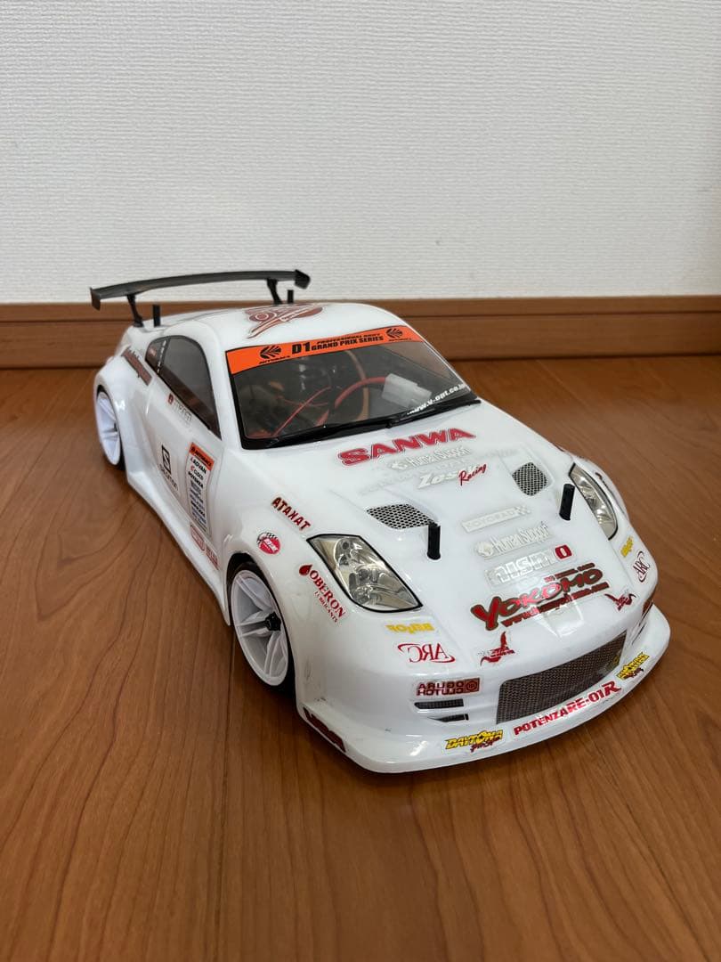 1/10 ラジコンドリフト ドリパケ Z33 LED電飾付おまけボディER34