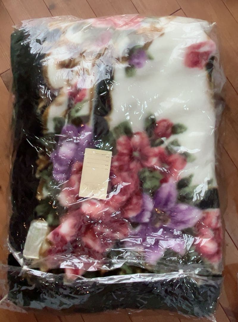 POMELY ポメリー　二枚合わせ 極暖 高級アクリル毛布 肌ざわり なめらか