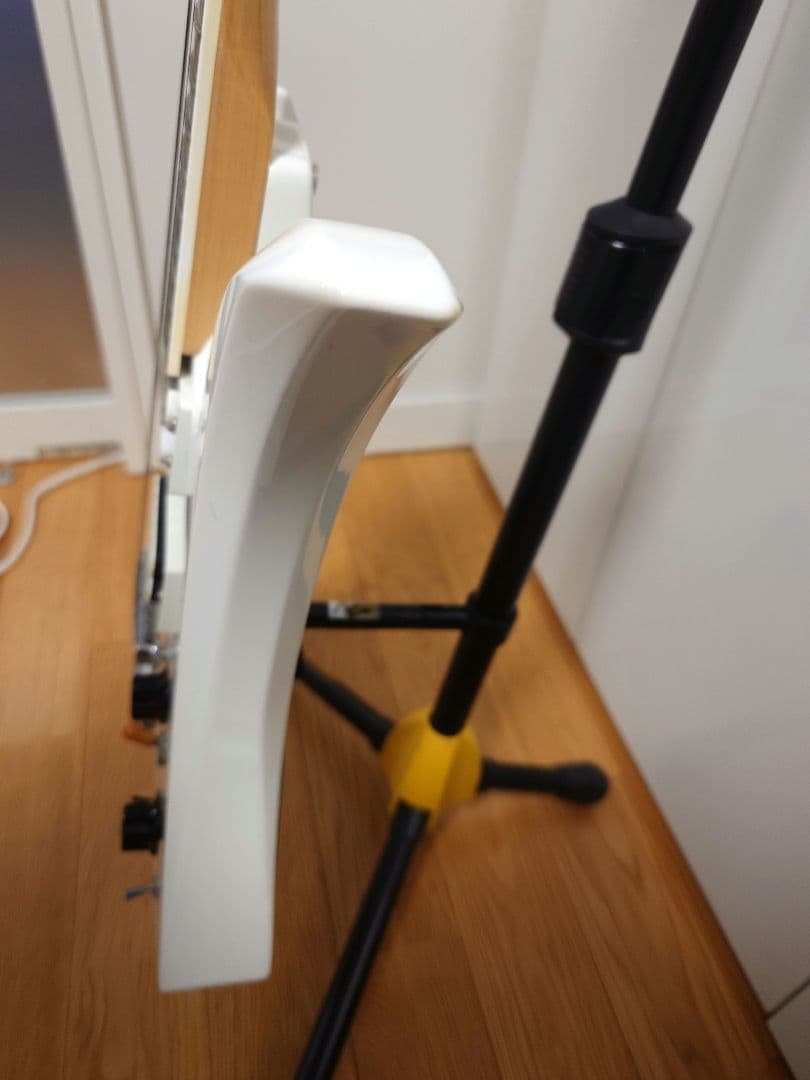 フェルナンデス MG-145 SW スノーホワイト Burny hide モデル - メルカリ