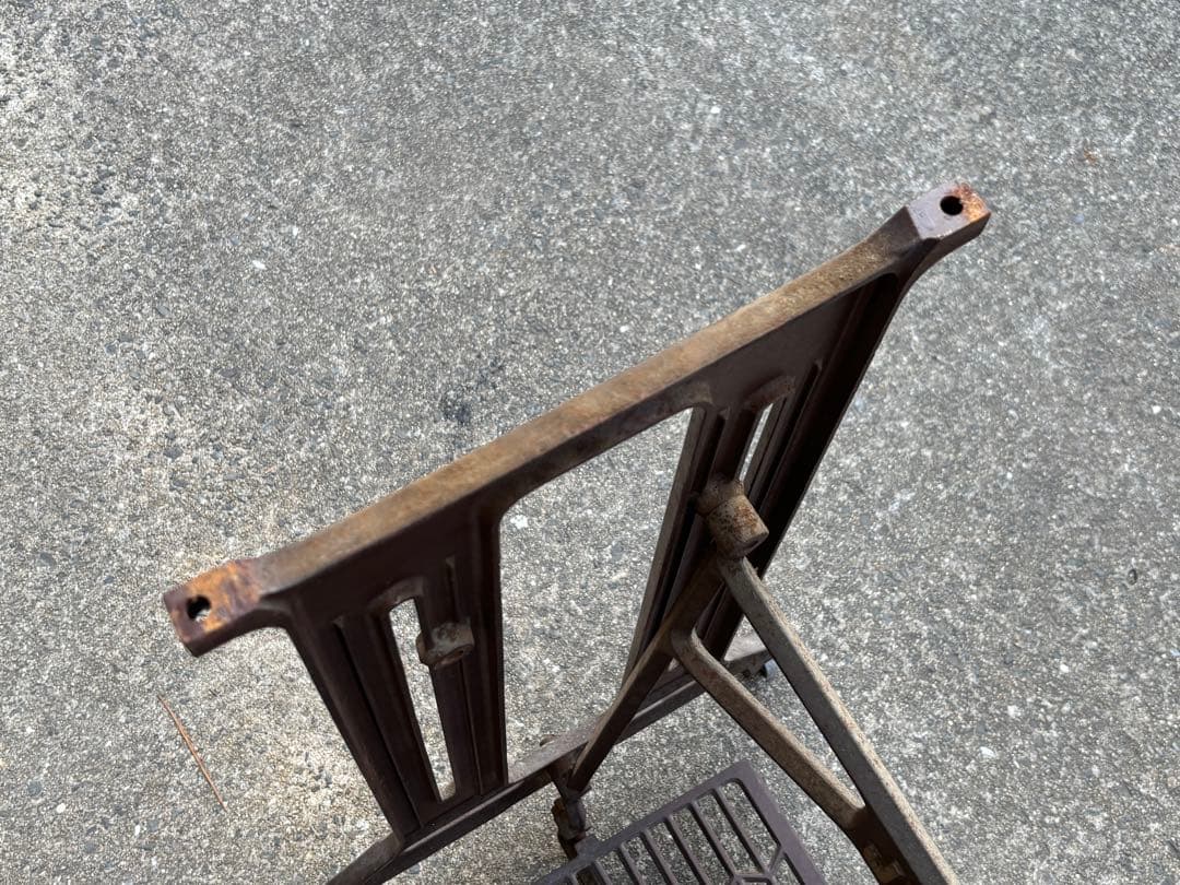 ジャノメ 足踏みミシン脚 アンティーク レトロ テーブル①