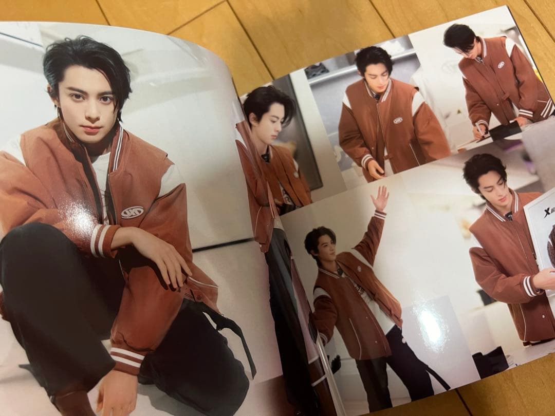 蒼蘭訣 王鶴棣　110枚写真入り個人写真集ワンホーディー写真集34p2023-2