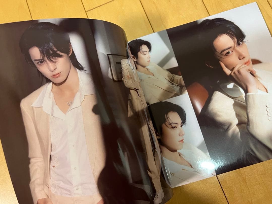 蒼蘭訣 王鶴棣　110枚写真入り個人写真集ワンホーディー写真集34p2023-2