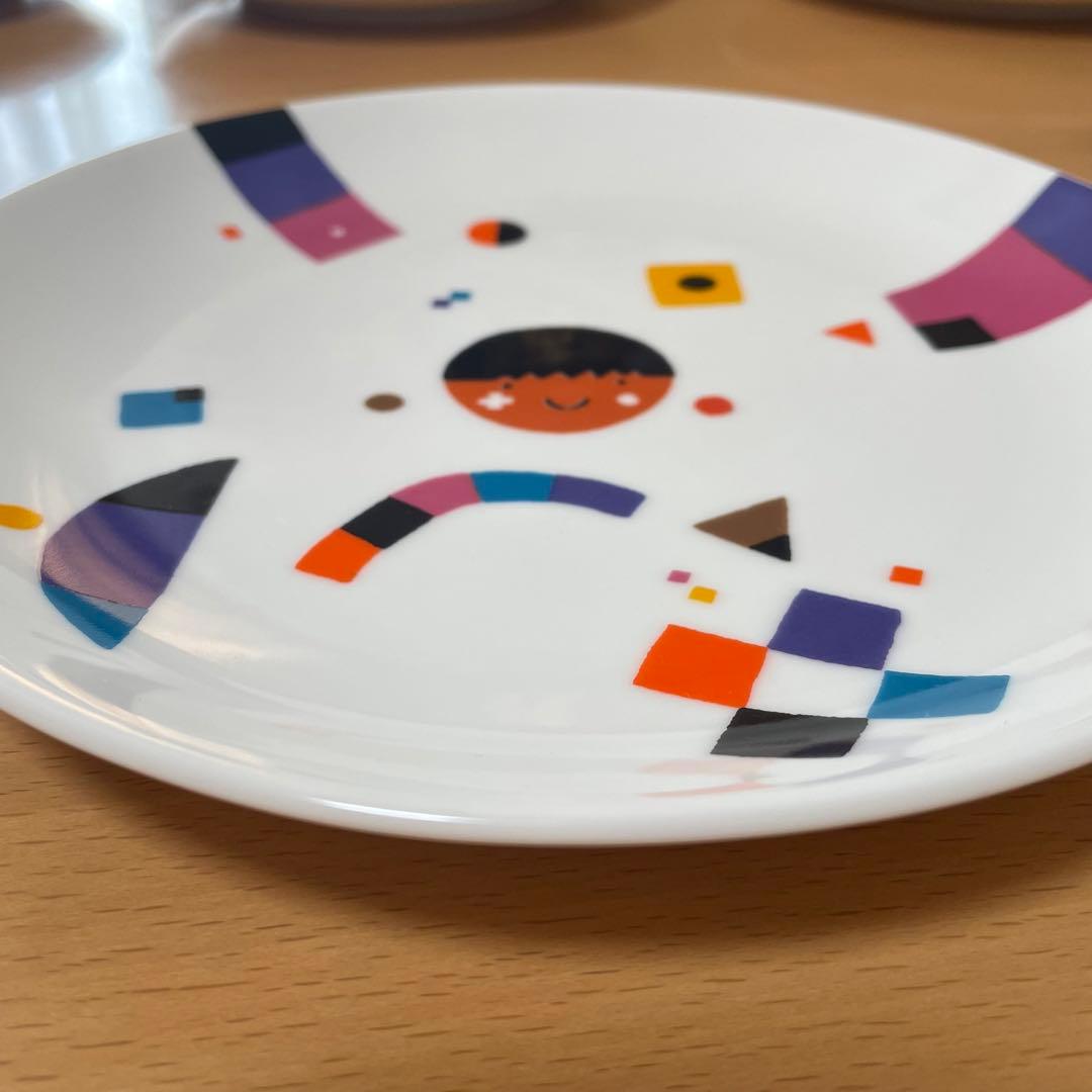 【未使用】 五味太郎 絵皿 4枚セット 五味太郎のパーティウェア スタンド付