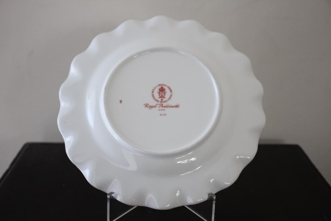 ロイヤルクラウンダービー　ロイヤルアントワネット　２０cmプレート　ペア