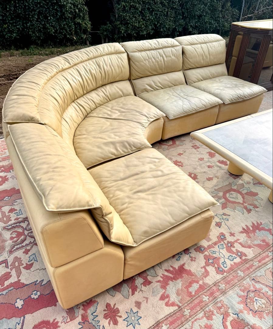 元700万。今、座れる夢。」ロッシ最高級革ソファ - メルカリ