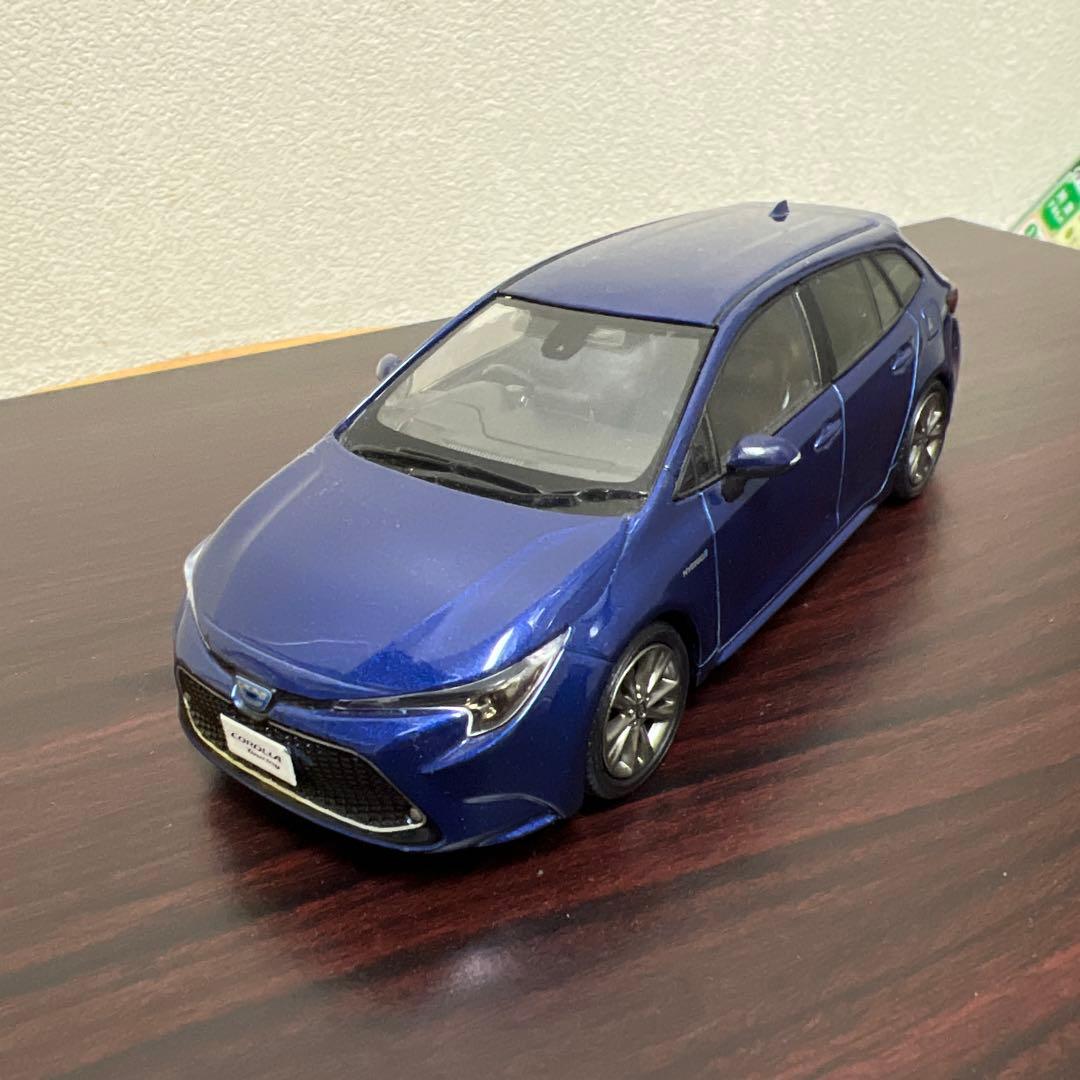 トヨタ カローラツーリング カラーサンプルミニカー 非売品 ブルー
