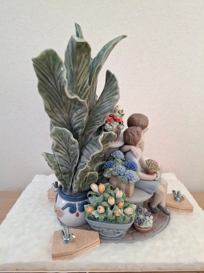 リヤドロ/lladro 　お気に入りのベンチで