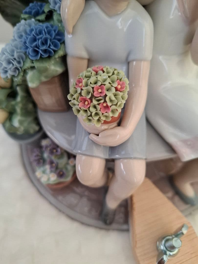 リヤドロ/lladro 　お気に入りのベンチで