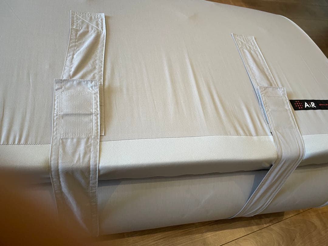 極美品！人気カラー　西川エアー01 セミシングル