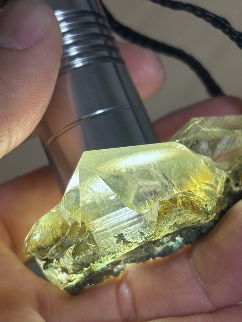 希少 マニハール水晶 ルチル共生 レコードキーパー多数 虹 - メルカリ