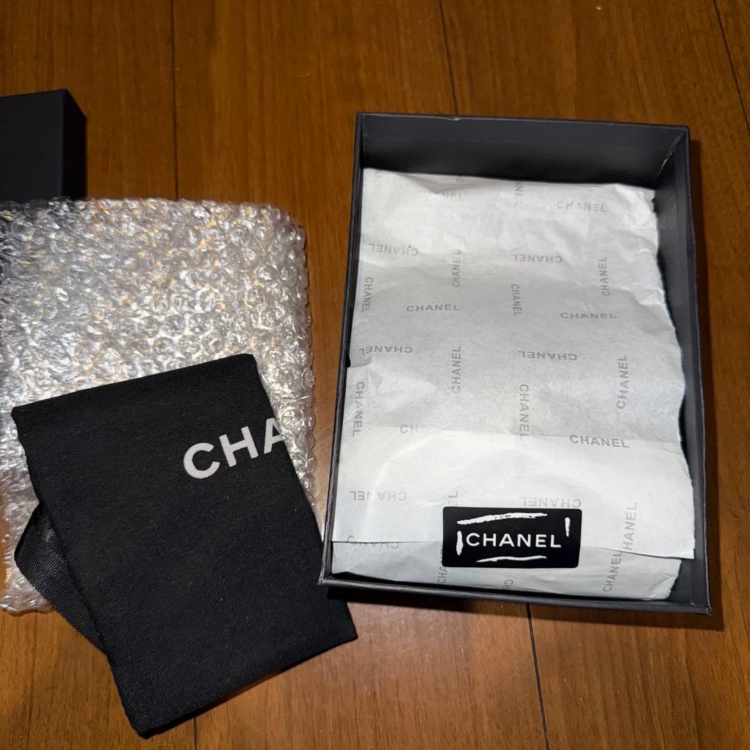 CHANEL ブラック キルティング　ミニバッグ　ノベルティ