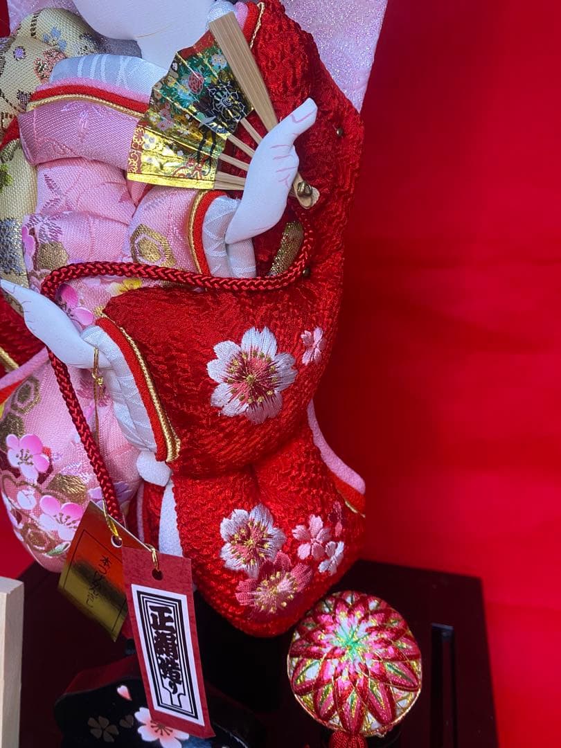 羽子板振袖金彩×かのこ刺繍アクリルケース１０号・間口約２６×奥約２１×高約４７㎝