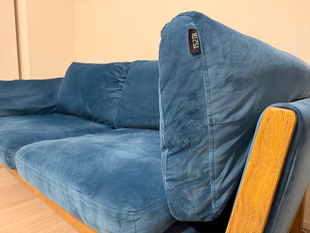 【ipinin】LOWYA 3人掛けソファ