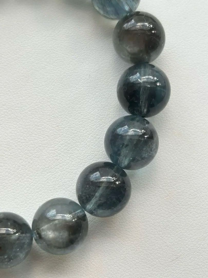 高品質ブラックアクアマリン12.8