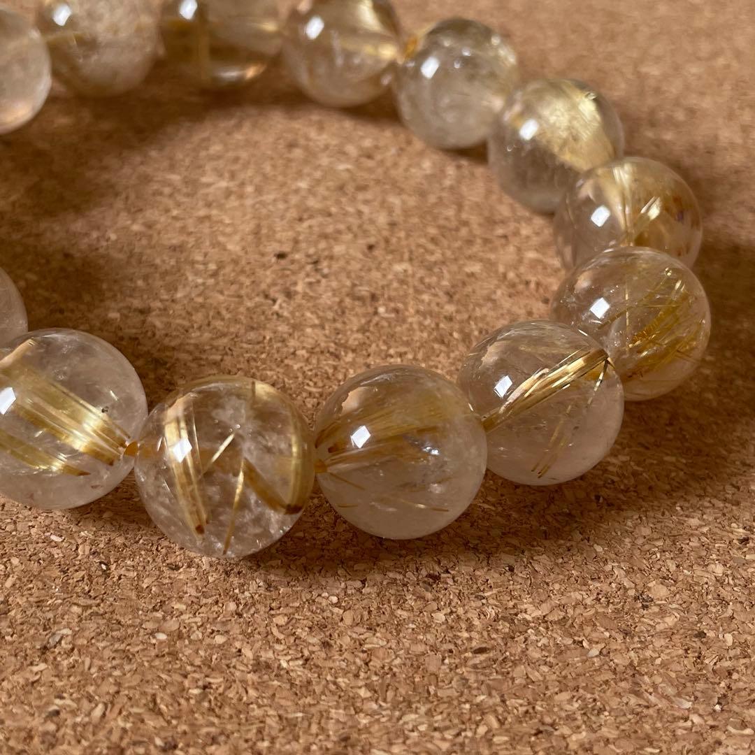 【ブラジル産/高品質】ゴールドタイチンルチルクォーツ 約13.5㎜ 16.5㎝