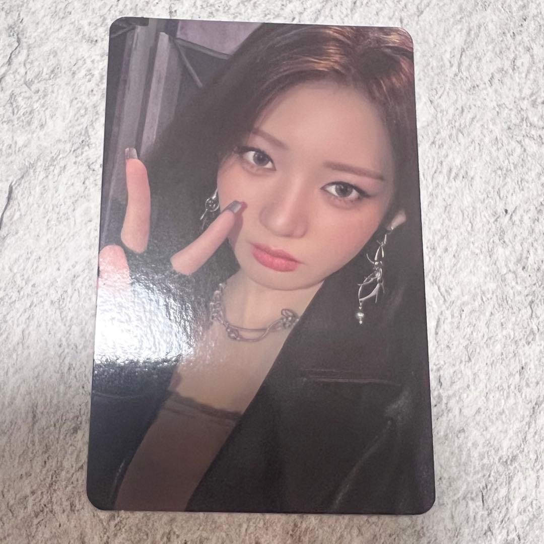 BABYMONSTER ベビモン ローラ トレカ WE GO UP 6セット特典 - メルカリ