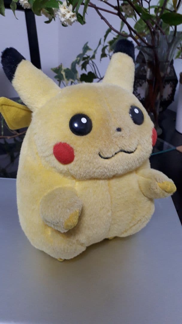 初代初期 タカラトミーTOMY ポケモン おしゃべりピカチュウぬいぐるみ