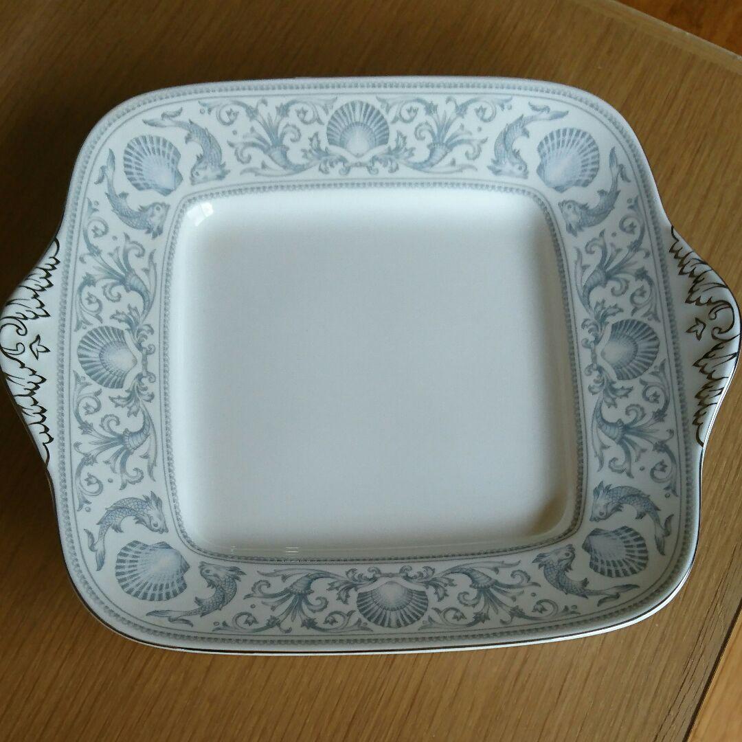 【ウェッジウッド】 ドルフィンホワイト プレート