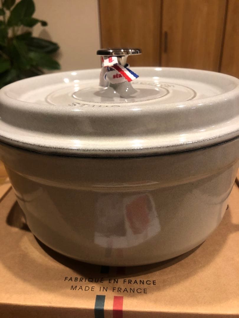 STAUB LA COCOTTE ストウブ　22 カンパーニュ