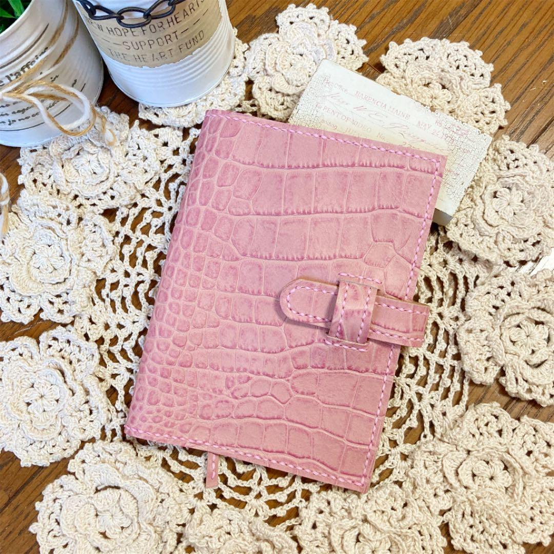 ご確認用　A6文庫本カバー　牛革クロコ型押し　桜ピンク　本革　レザー　手帳カバー