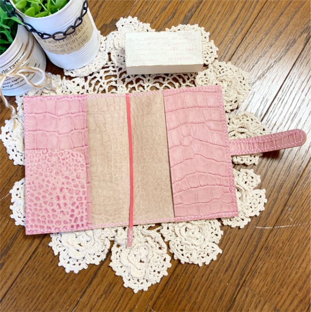 ご確認用　A6文庫本カバー　牛革クロコ型押し　桜ピンク　本革　レザー　手帳カバー