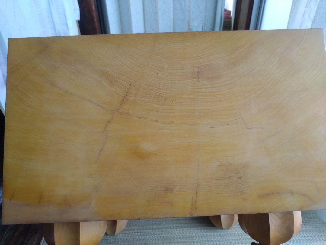 【囲碁】国産本榧　8寸極厚　板目　本蛤白石、那智黒34号