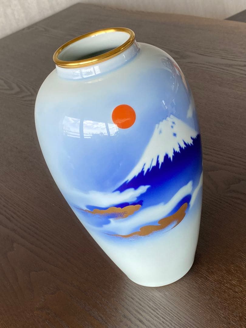 箱有り未使用新品　深川製磁　宮内庁御用達 　雲金光明富士山　花瓶　花生