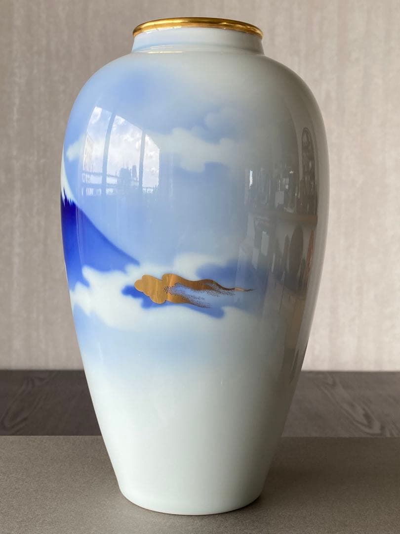 箱有り未使用新品　深川製磁　宮内庁御用達 　雲金光明富士山　花瓶　花生