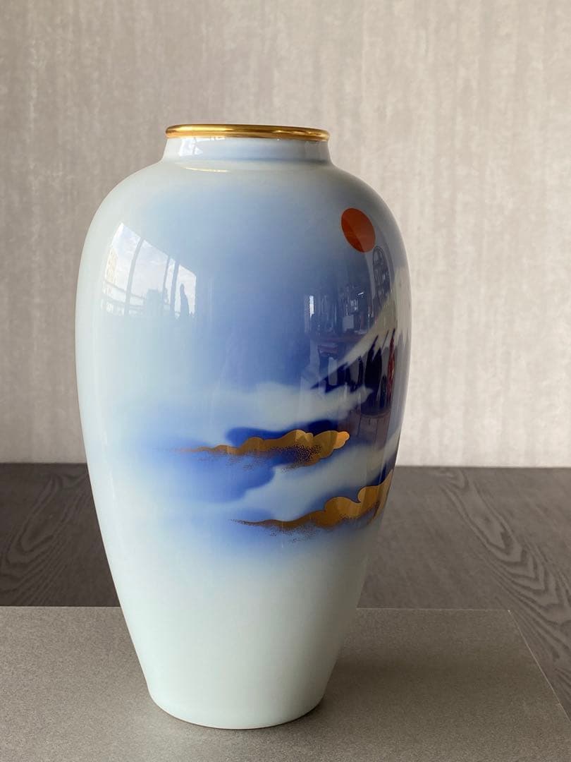 箱有り未使用新品　深川製磁　宮内庁御用達 　雲金光明富士山　花瓶　花生